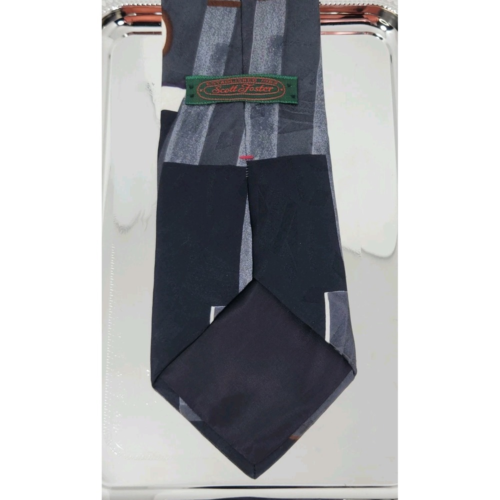 Scott Foster Abstract 100% Italian Silk Tie Black, Gray, Cream Necktie 56" x 3¾" - Picture 4 of 6